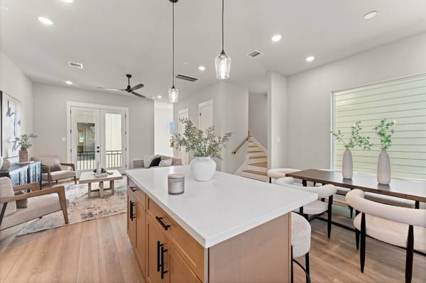 1102 Mansfield ST #A, Houston, TX 77091