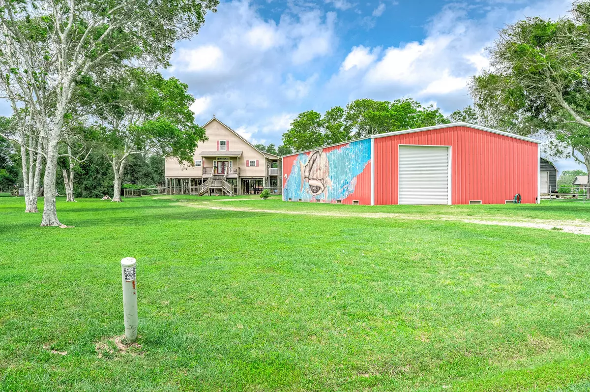 Sargent, TX 77414,579 County Road 296