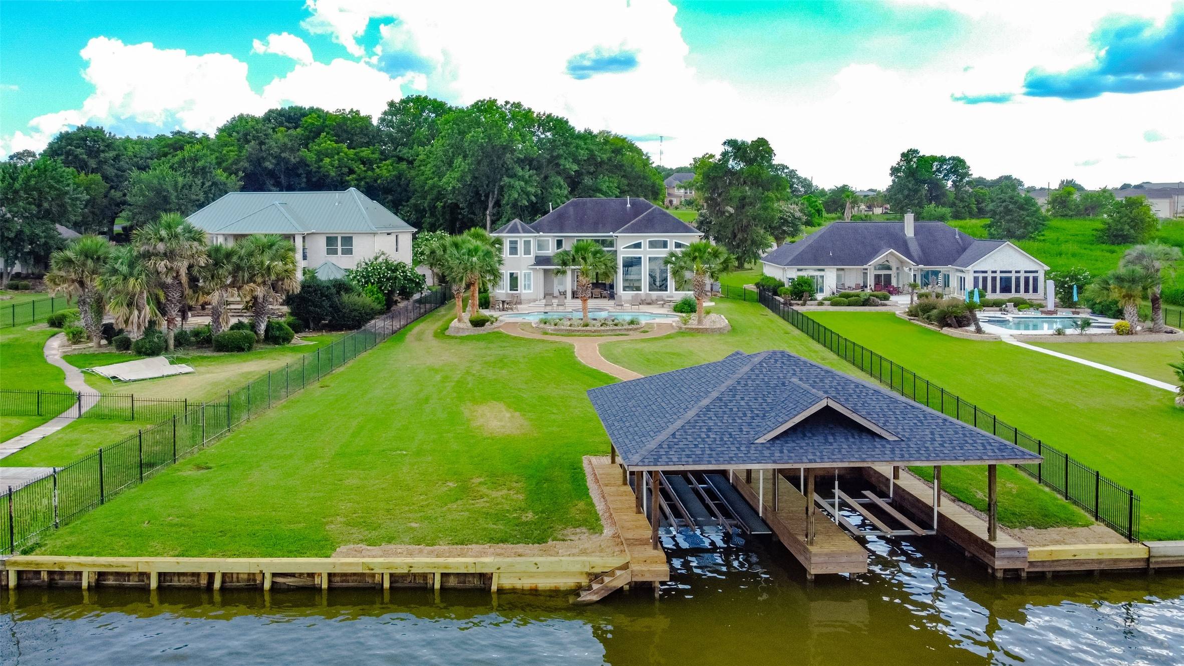 18752 Palm Beach Boulevard BLVD, Montgomery, TX 77356