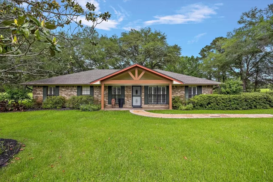 12392 FM 355, Trinity, TX 75862