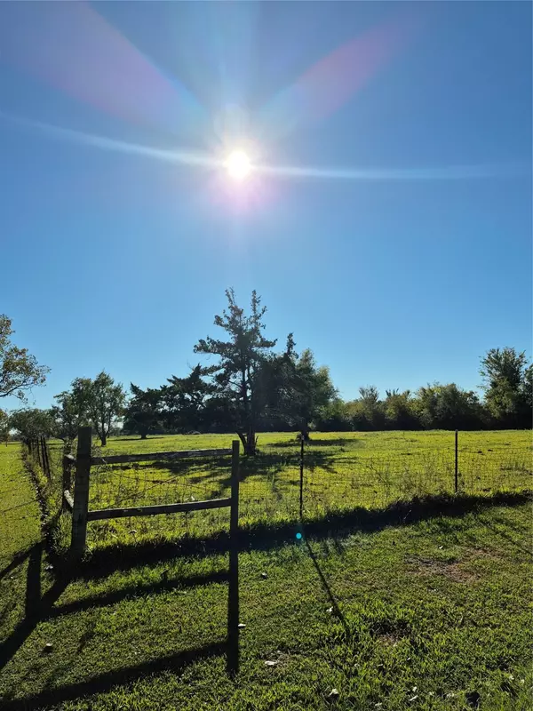 Hitchcock, TX 77563,00 2nd lot 40,42, 44, pt of 46