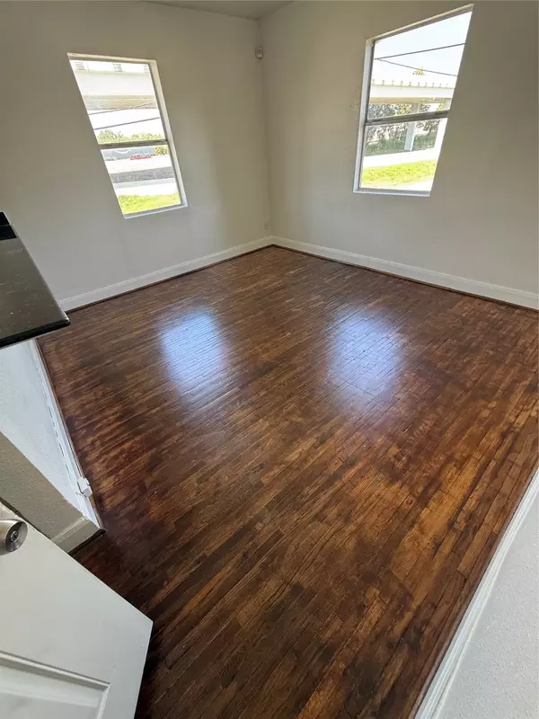 Houston, TX 77020,3002 Market ST #4