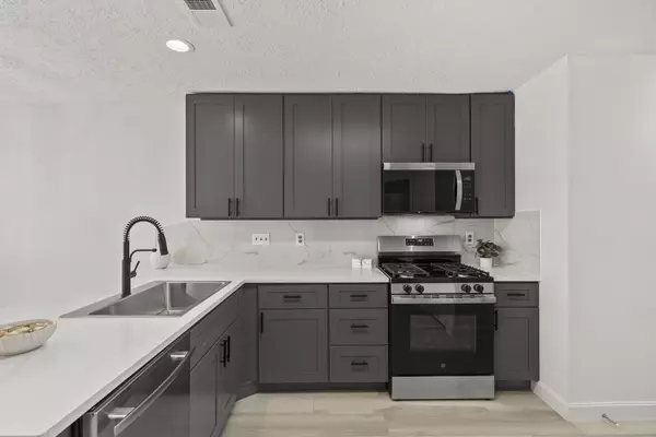 Friendswood, TX 77546,15819 Saint Lawrence CIR