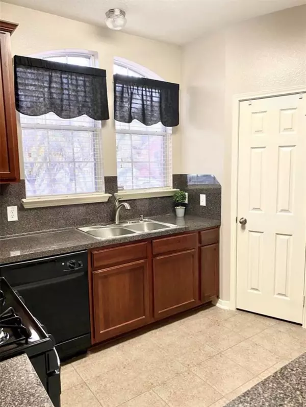 Pasadena, TX 77504,1511 Village Townhome DR