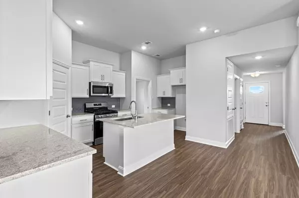 Dayton, TX 77525,2075 W EMERALD LAKE TRAIL CIR