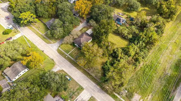 La Marque, TX 77568,1302 Ross ST