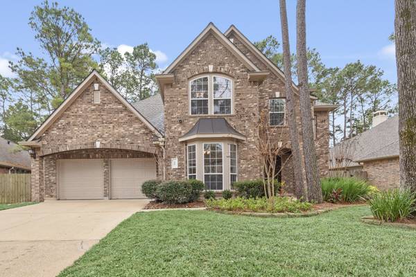 90 S Wyckham CIR,  The Woodlands,  TX 77382