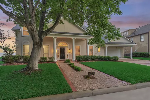 469 Edgewood DR, Montgomery, TX 77356