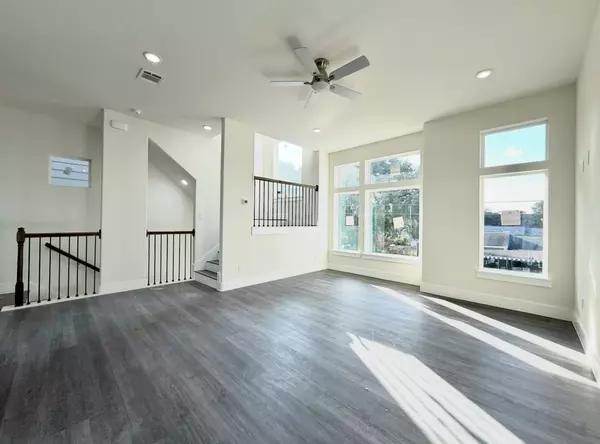 Houston, TX 77021,6717 Saint Augustine ST