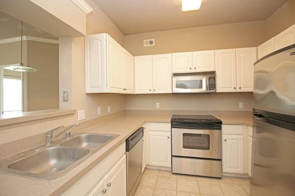 1330 Old Spanish TRL #2302, Houston, TX 77054