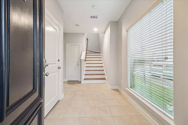 Houston, TX 77007,3904 Center ST