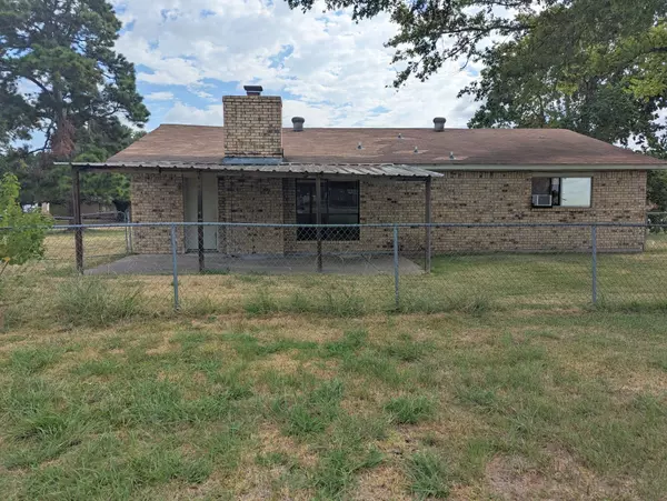 Livingston, TX 77351,124 Candlelight LN