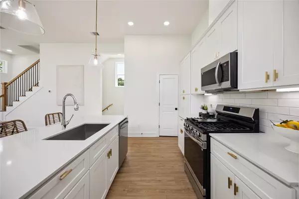 Houston, TX 77091,835D Rachel ST