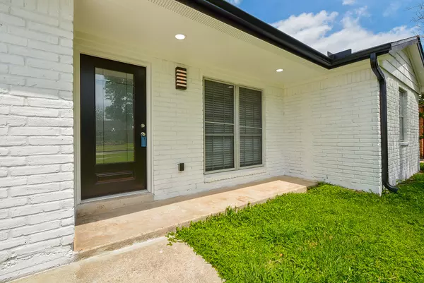 Houston, TX 77034,823 Regal ST