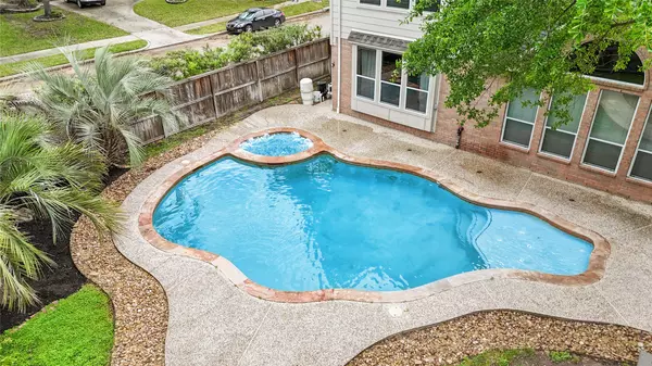 9710 Sotherloch Lake DR, Spring, TX 77379