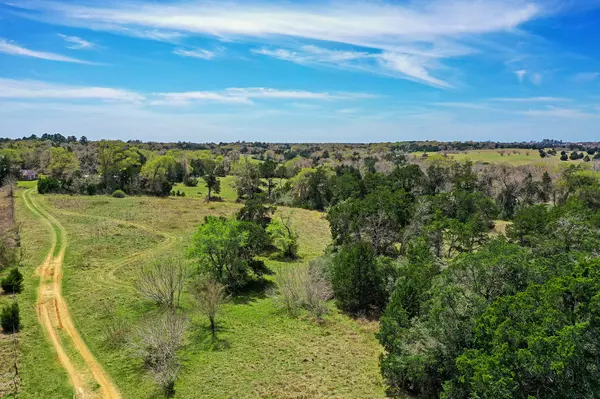 Cat Spring, TX 78933,7961 B FM 949