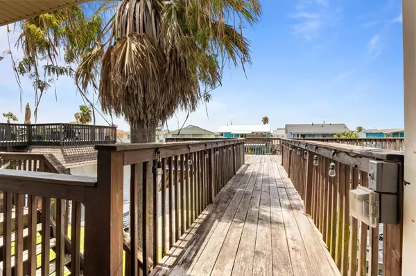 Bayou Vista, TX 77563,436 Pompano ST