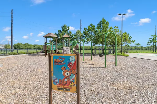 Rosenberg, TX 77471,4222 Highwood DR