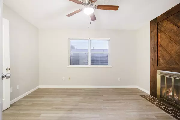 Houston, TX 77489,16335 Quail Park DR