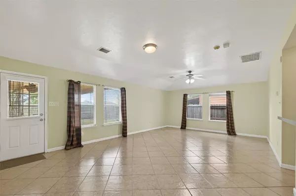 Houston, TX 77045,2831 Meiko DR