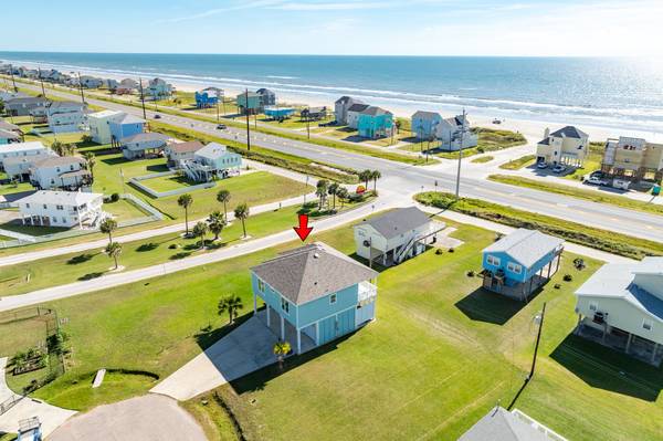 23107 Buena ST, Galveston, TX 77554