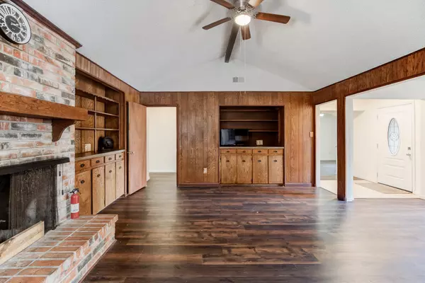 Brazoria, TX 77422,2040 N Highway 36