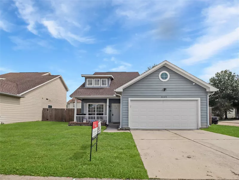 21102 Sweet River LN, Tomball, TX 77375