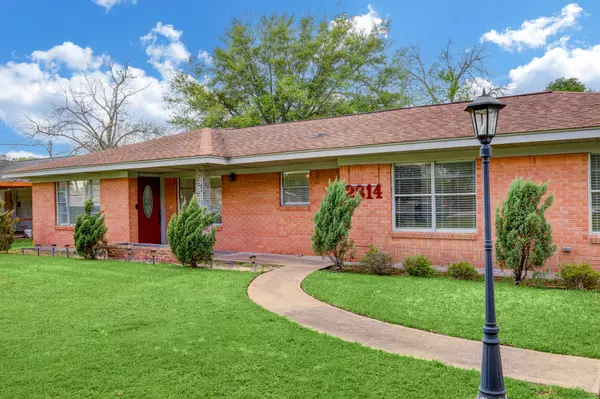 2814 Dupont St ST,  Pasadena,  TX 77503