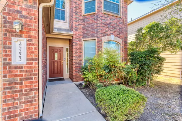 San Antonio, TX 78261,25223 Hideout Falls FLS