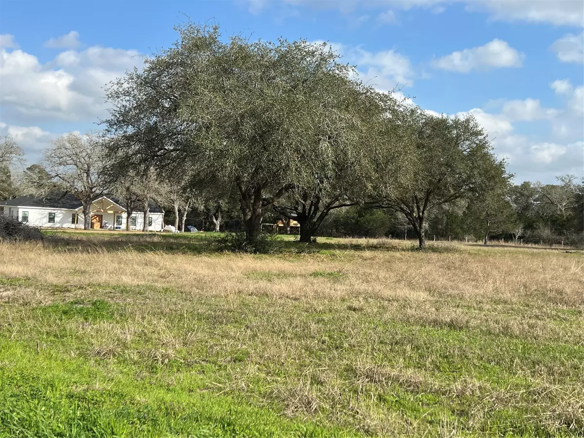 Hallettsville, TX 77964,Lot 8 PVT 1671