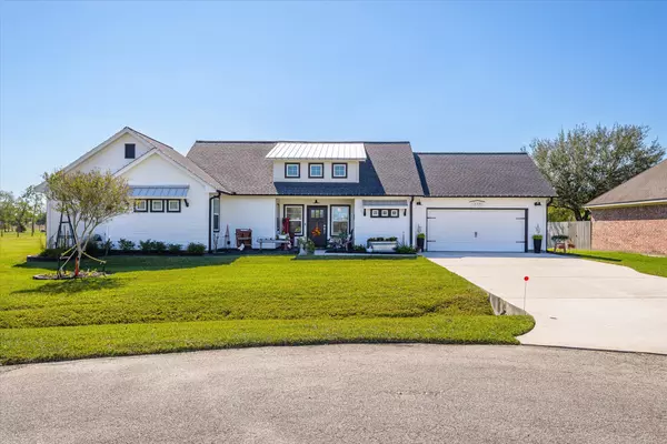 13303 Kaylee LN,  Santa Fe,  TX 77510