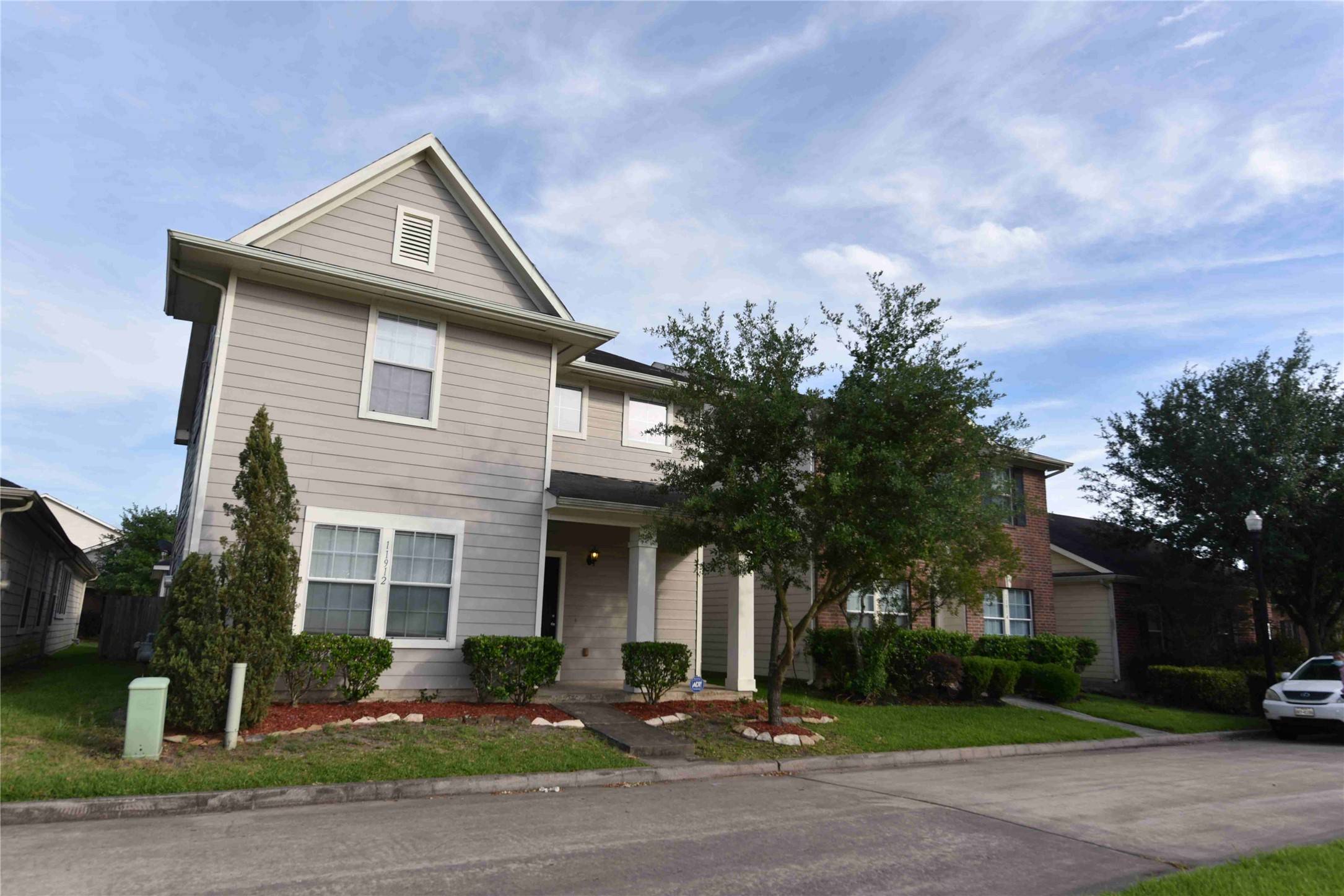 11912 Prior Park DR, Houston, TX 77047
