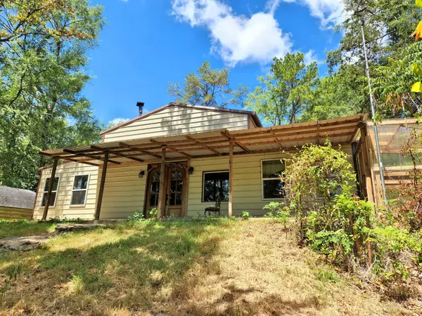 Palestine, TX 75801,1102 An County Road 385