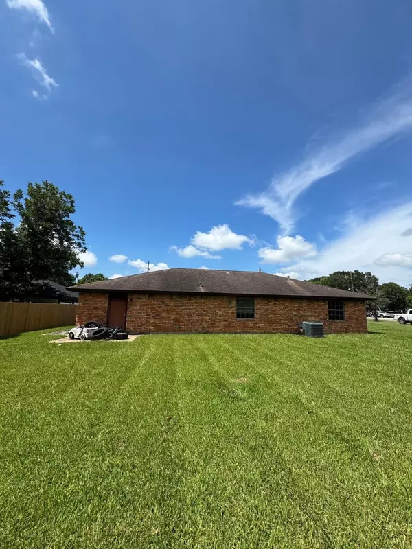 Bridge City, TX 77611,351 Dobbyn