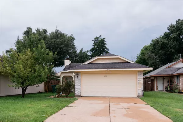 13719 Vira LN, Houston, TX 77014