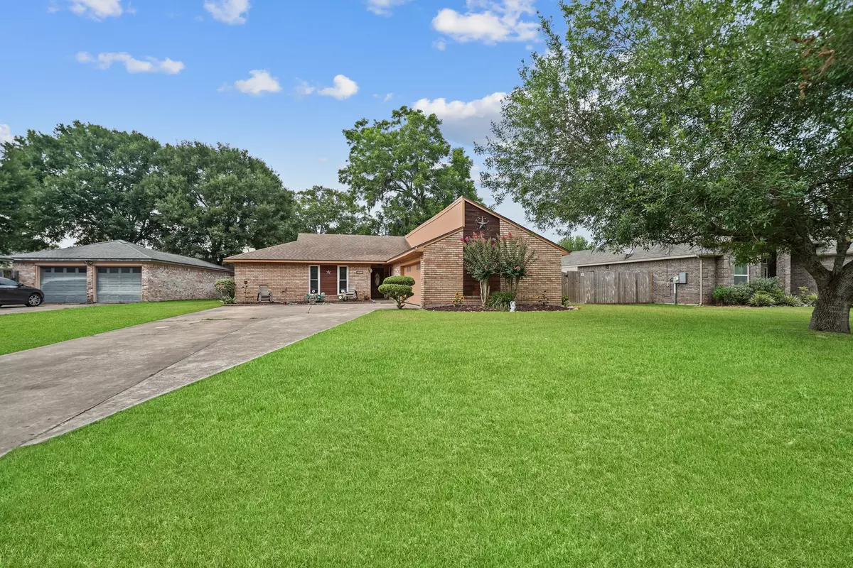 West Columbia, TX 77486,346 S Amherst DR S