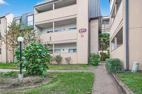 8421 Hearth DR #3, Houston, TX 77054