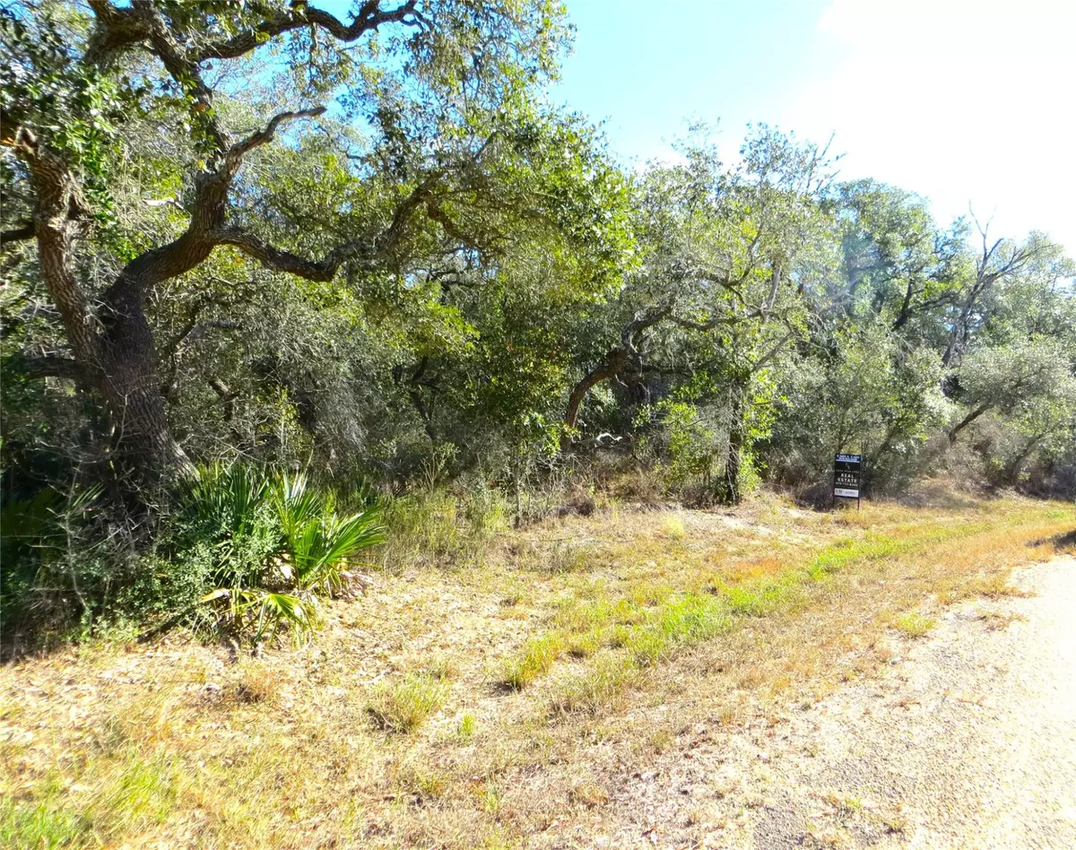 Altair, TX 77412,1078 Indian Circle Rd