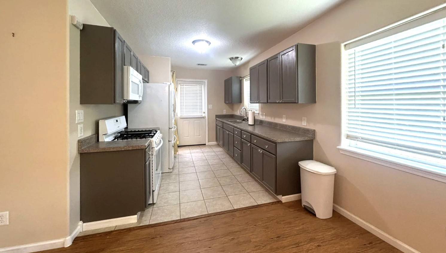 Dickinson, TX 77539,1025 14th ST