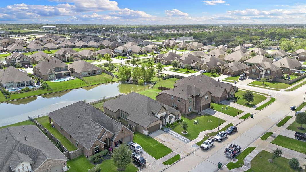 2638 Cutter CT, Manvel, TX 77578