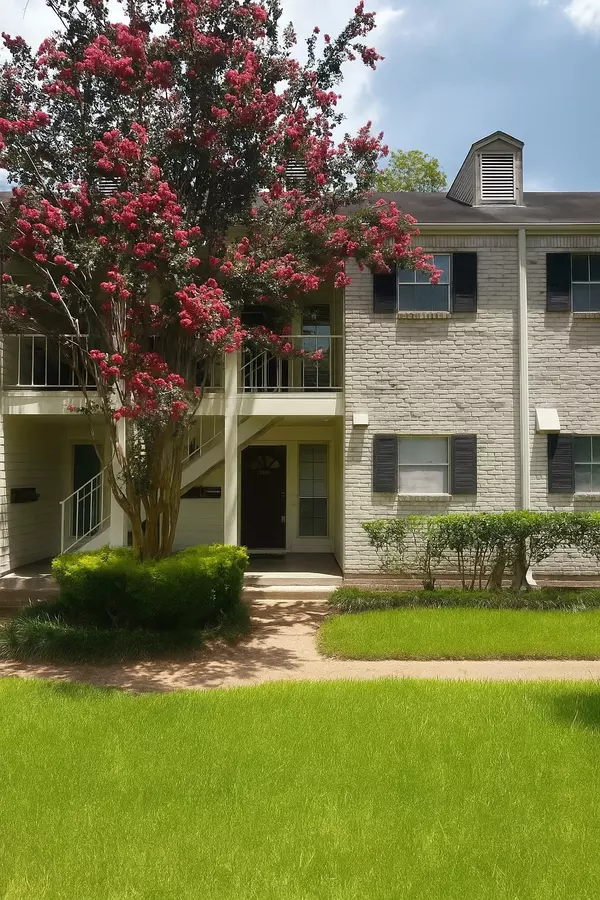Houston, TX 77079,13022 Trail Hollow DR #3022