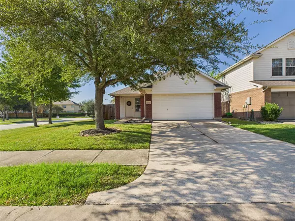 3318 Field Manor LN, Houston, TX 77047