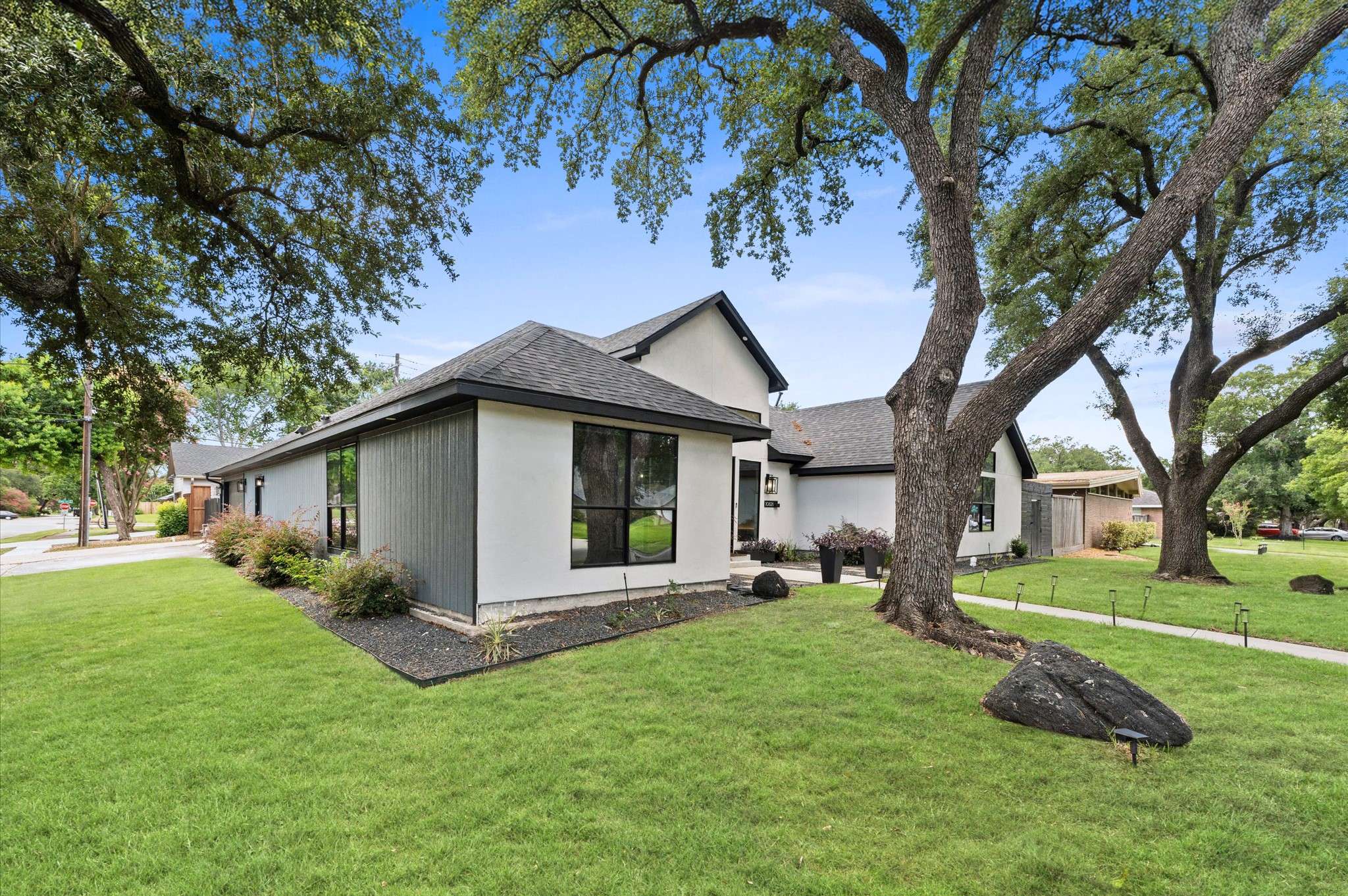 Houston, TX 77096,10826 Moonlight DR