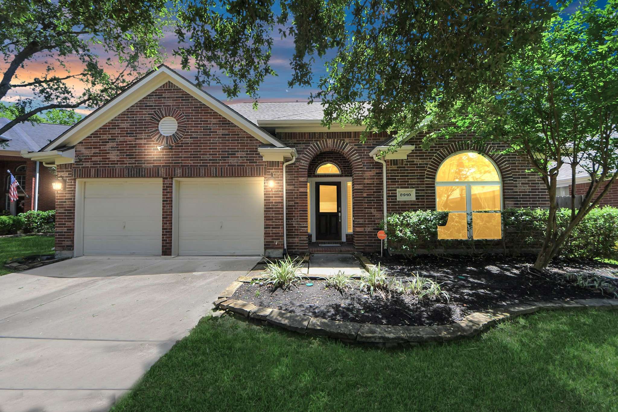 8910 Burleson CT, Houston, TX 77064