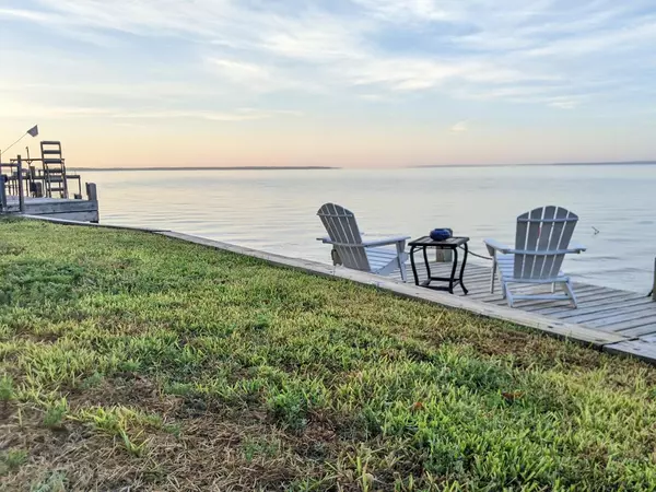 Point Blank, TX 77364,140 Cove LN
