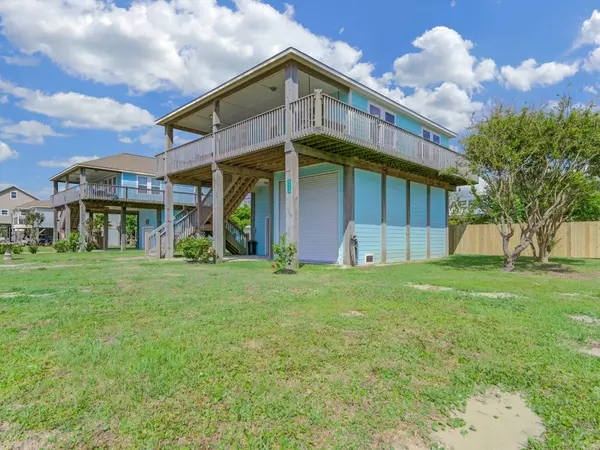 Crystal Beach, TX 77650,2119 Pond ST