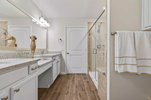 The Woodlands, TX 77382,269 Flaxen Chestnut