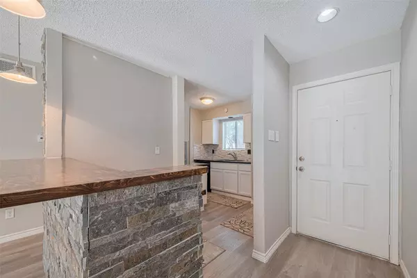 12100 Melville DR #201,  Montgomery,  TX 77356