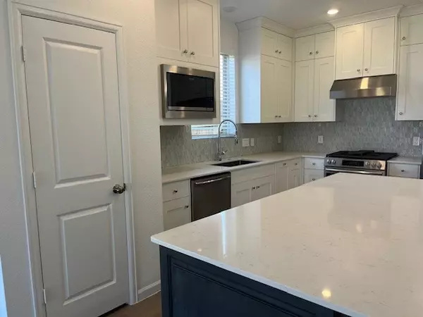 Angleton, TX 77515,2134 Mosaic Valley CT