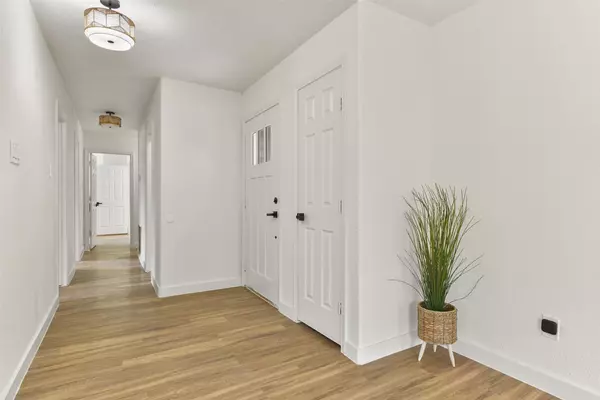 League City, TX 77573,502 Dixie DR